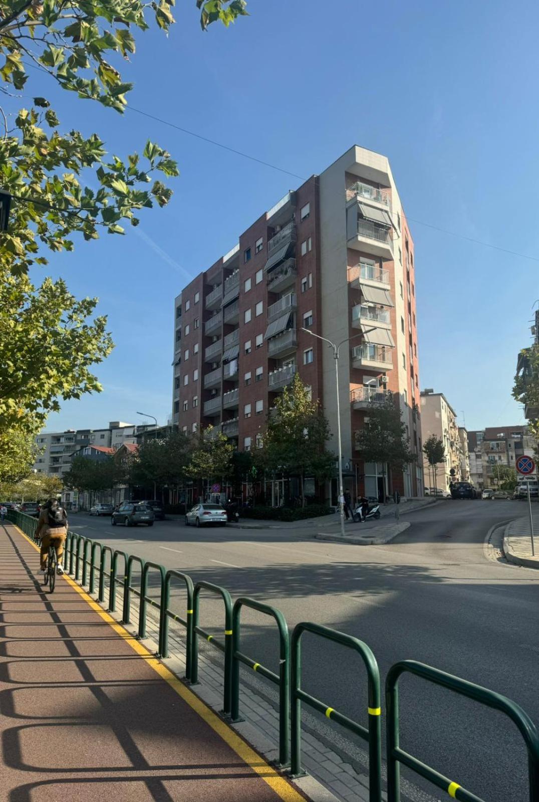 Apartamente Tirana Exterior foto